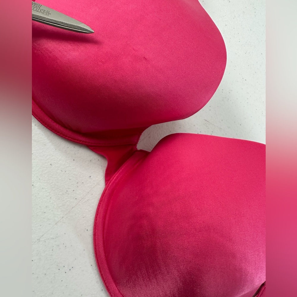Victoria’s Secret Demi Uplift Hot Pink Underwire Bra VS 34DD - Picture 8 of 8